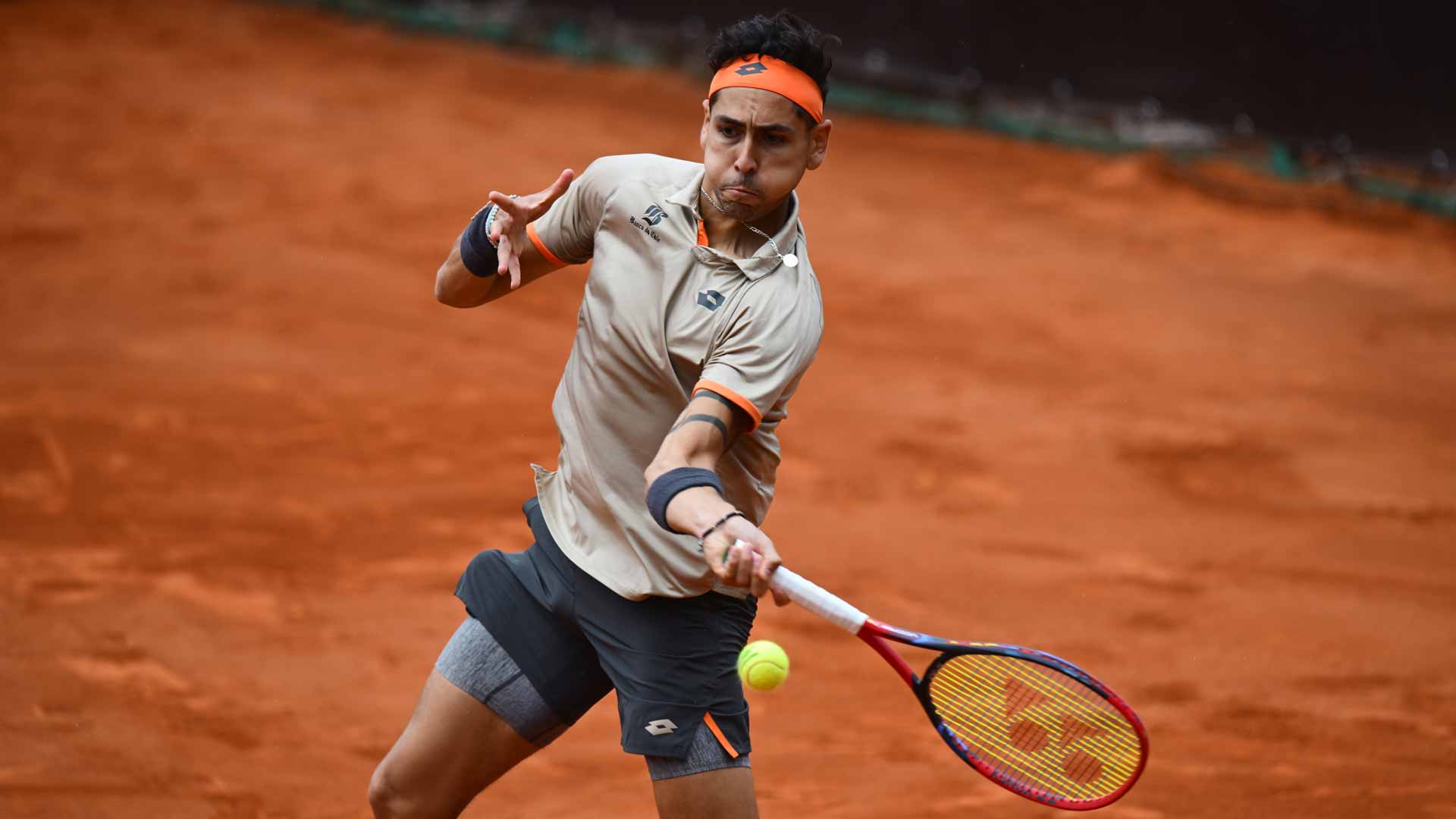 Alejandro Tabilo rallies past #NextGenATP Joao Fonseca at the Tiriac Open.